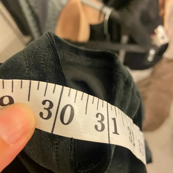 SPANX Velvet Leggings Black Size Large - Picture 8 of 8